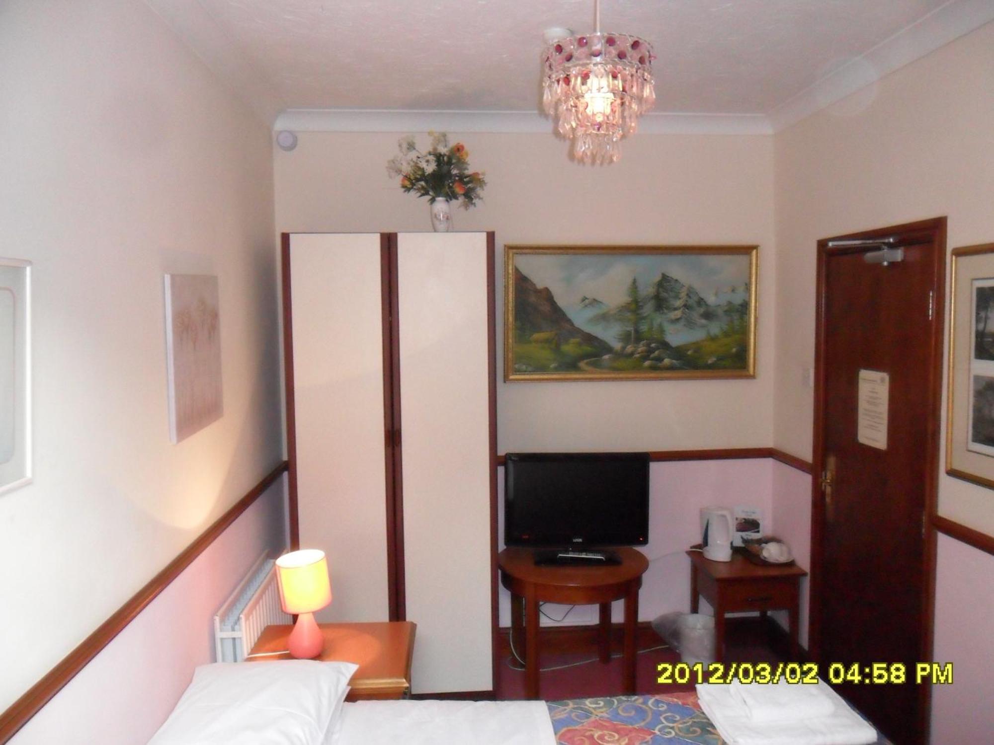 Thorpe Lodge Hotel ปีเตอร์โบโรห์ ภายนอก รูปภาพ