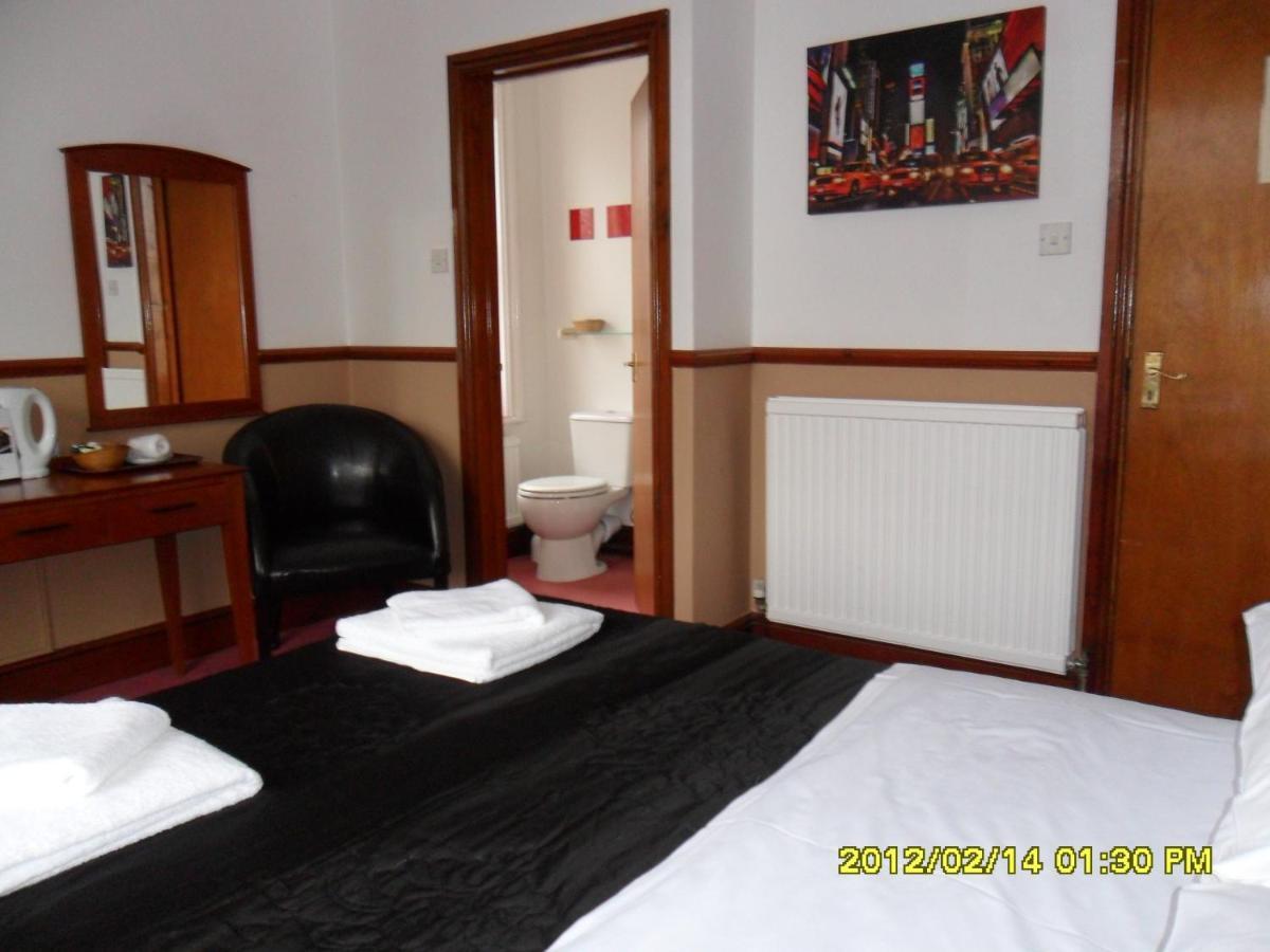 Thorpe Lodge Hotel ปีเตอร์โบโรห์ ห้อง รูปภาพ